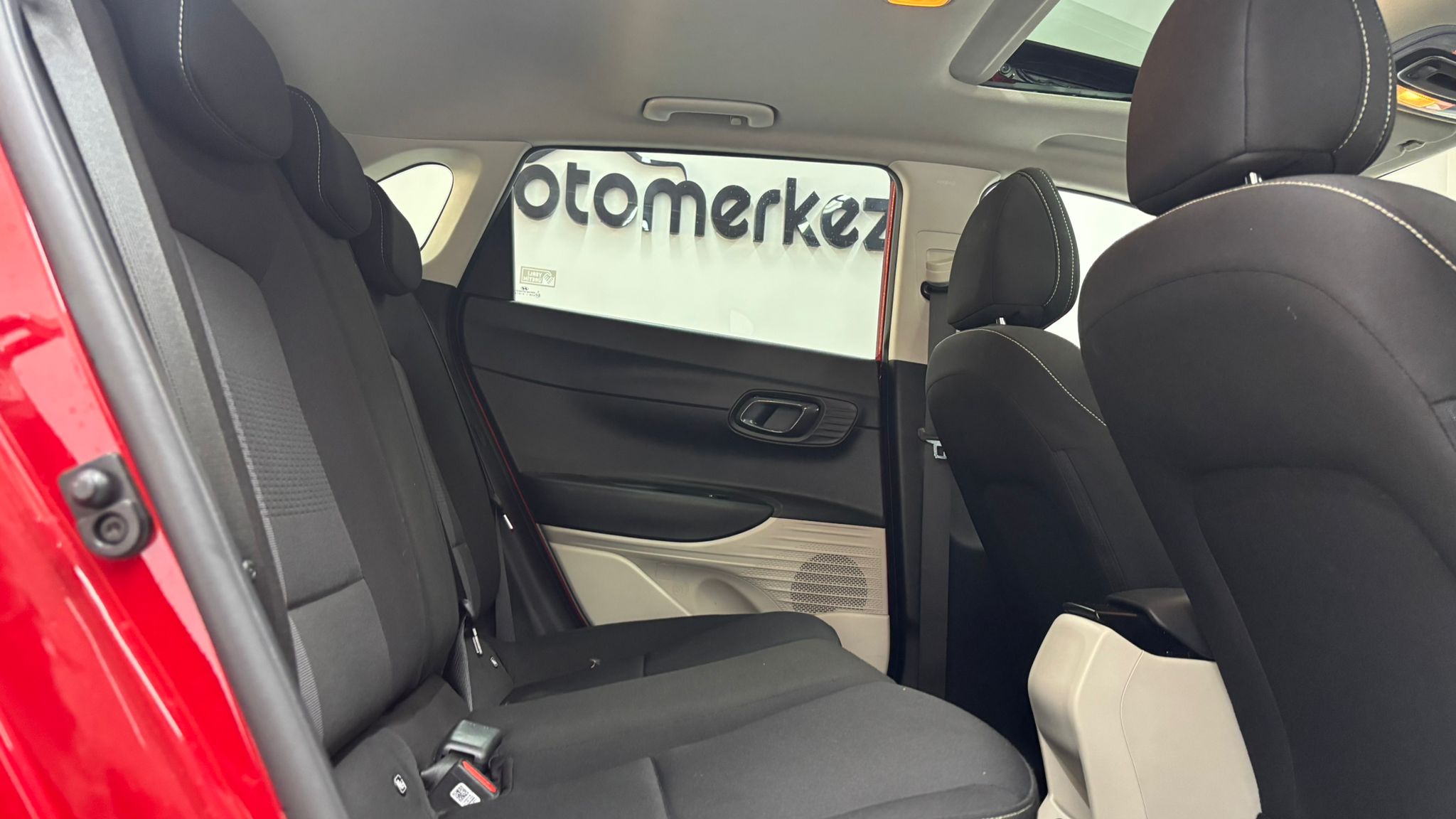 HYUNDAI i20 13